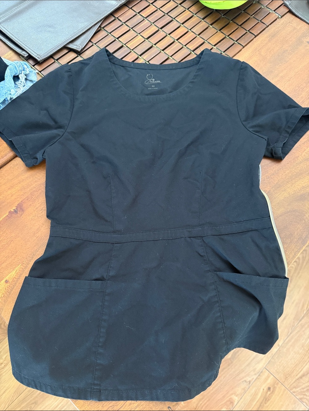 Jaanu Black scrub top